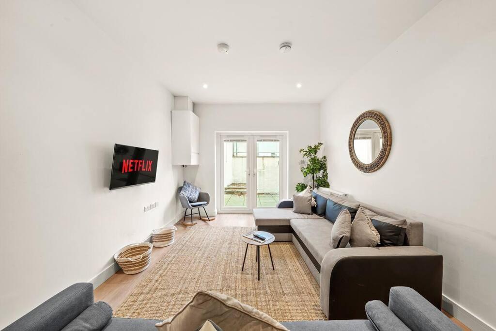 Апартаменты Exquisite Scandi Gem Of Bristol - Sleeps 6 Экстерьер фото