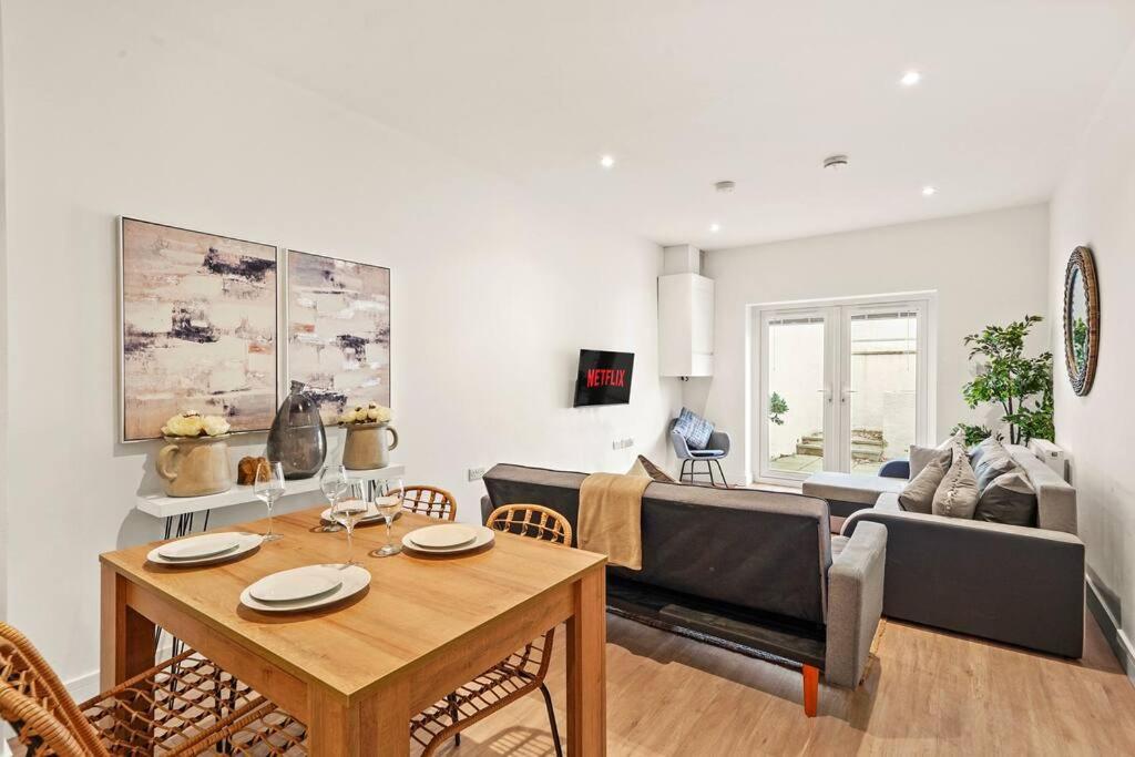 Апартаменты Exquisite Scandi Gem Of Bristol - Sleeps 6 Экстерьер фото